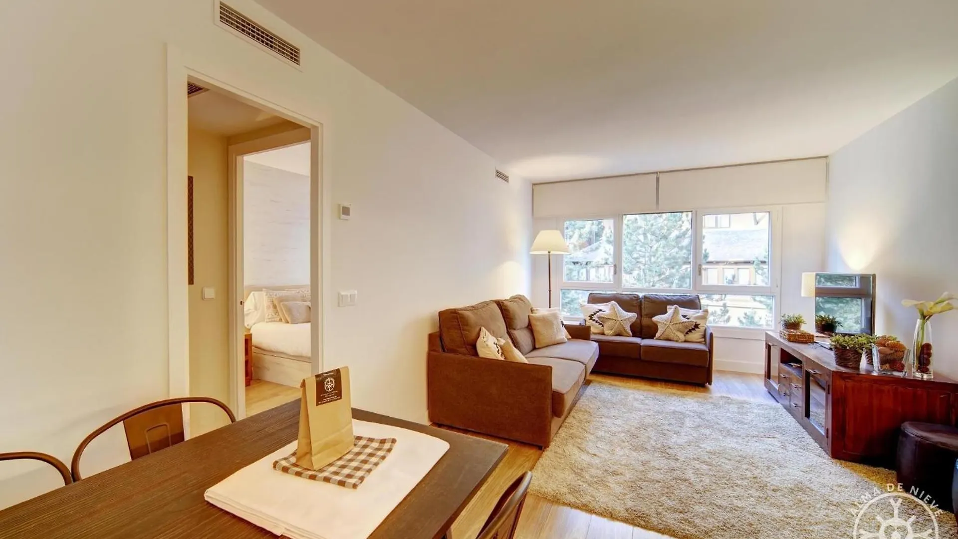 Orri En Baqueira Apartment Naut Aran